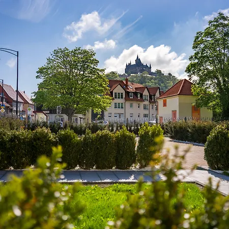 Boutiquehotel Schloßpalais-3